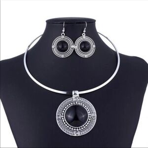 🔥Black gift Set Round Necklace and earrings
